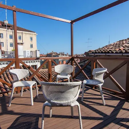 Apartment Roof-top Terrace Vicino San Marco E Canale Grande Venice